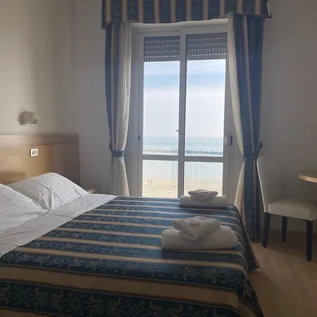 Touring Hotel 3*