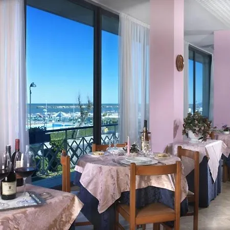 酒店 Touring 贝拉里亚-伊贾马里纳